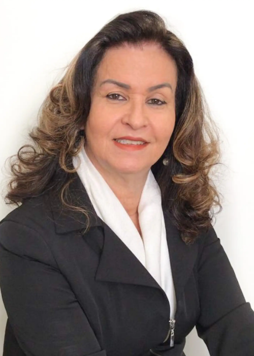 Ana Maria Esteves